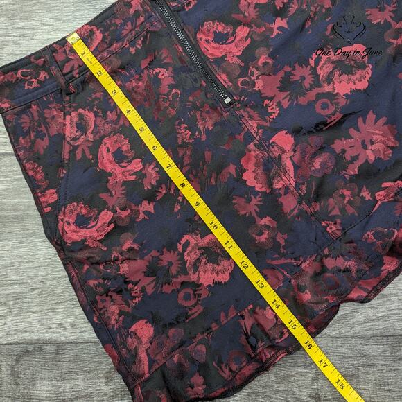 Express Floral Ruffle Edge Mini Skirt Size 8 - Picture 4 of 5
